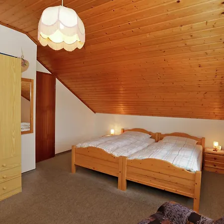 In Armsfeld Mit Pool Apartment Bad Wildungen