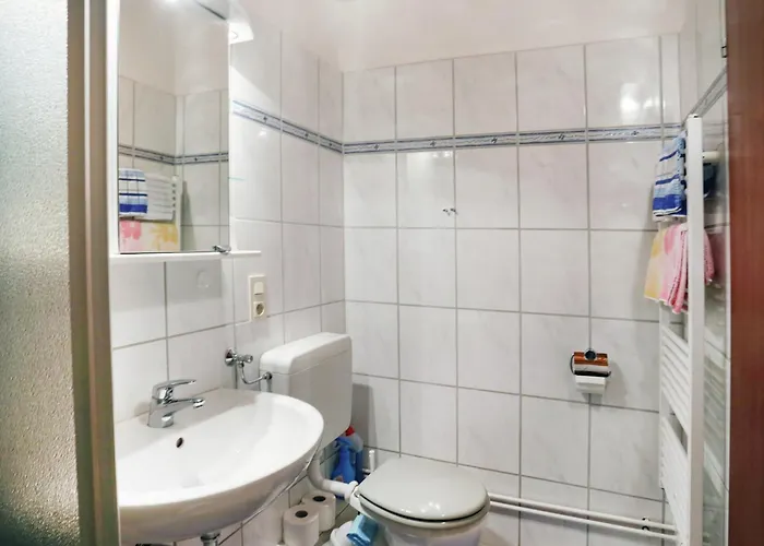 Apartamento In Armsfeld Mit Pool Bad Wildungen