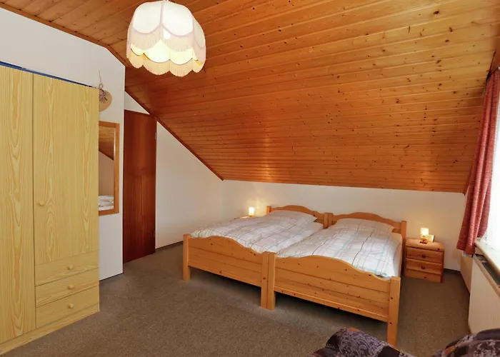 In Armsfeld Mit Pool Apartamento Bad Wildungen