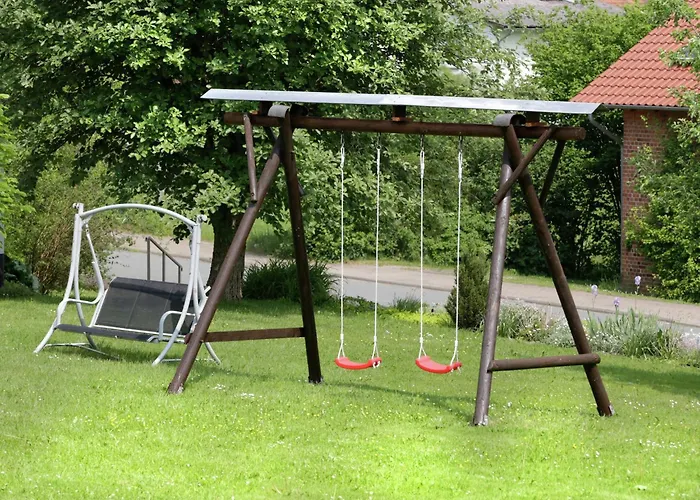 In Armsfeld Mit Pool Bad Wildungen